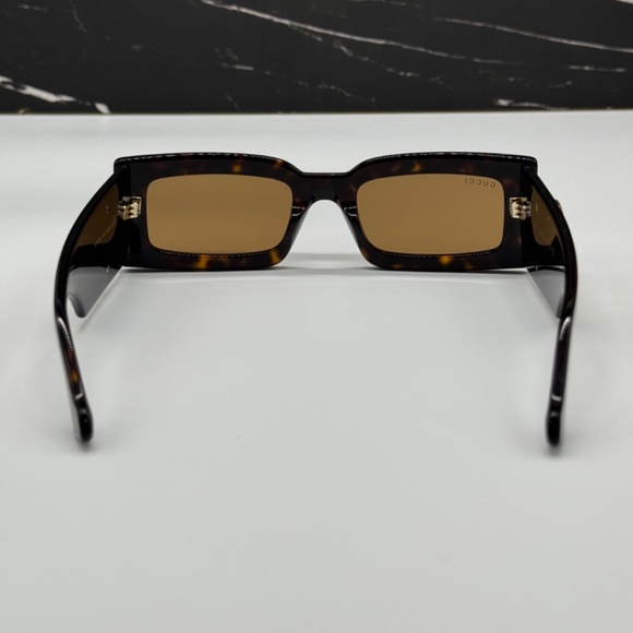 NEW GUCCI Rectangular frame sunglasses in tortoiseshell acetate WOMEN GUCCI - Picture 8 of 13
